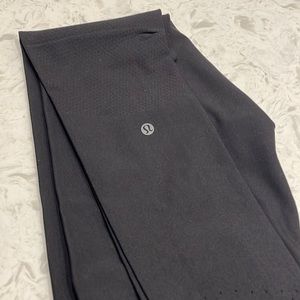 Lululemon black leggings. Full length.